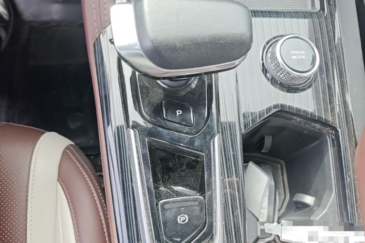 Used Geely Auto Monjaro L 2021 2.0TD High-Power Automatic All-Wheel-Drive Flagship Version Gear Lever