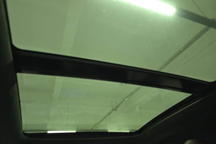Used Geely Auto Monjaro L 2021 2.0TD DCT EVO Two-Wheel Drive Smart Luxury Version Headliner