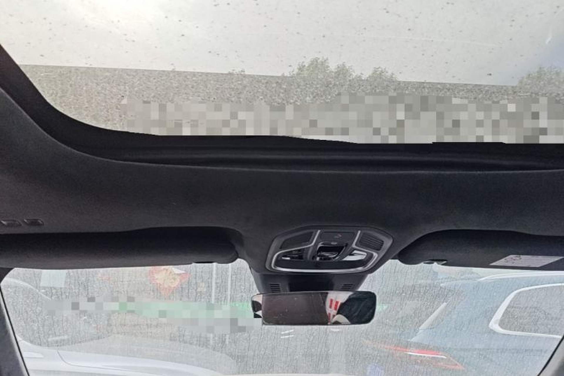 Used Geely Auto Monjaro L 2021 2.0TD High-Power Automatic All-Wheel-Drive Flagship Version Headliner