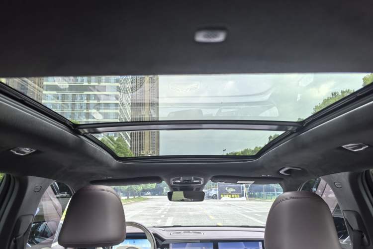 Used Geely Auto Monjaro L 2021 2.0TD DCT EVO Two-Wheel Drive Smart Luxury Version Headliner