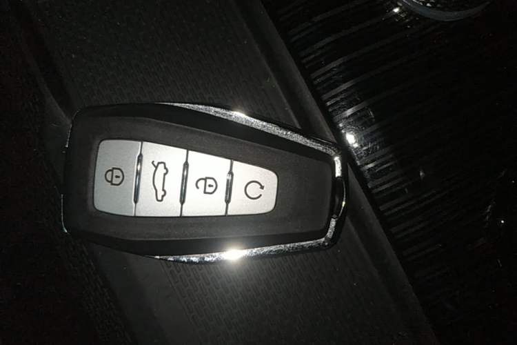Used Geely Auto Monjaro L 2021 2.0TD DCT EVO Two-Wheel Drive Smart Luxury Version Interior 1