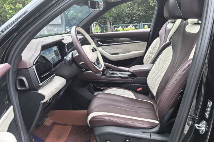 Used Geely Auto Monjaro L 2021 2.0TD DCT EVO Two-Wheel Drive Smart Luxury Version Interior 1