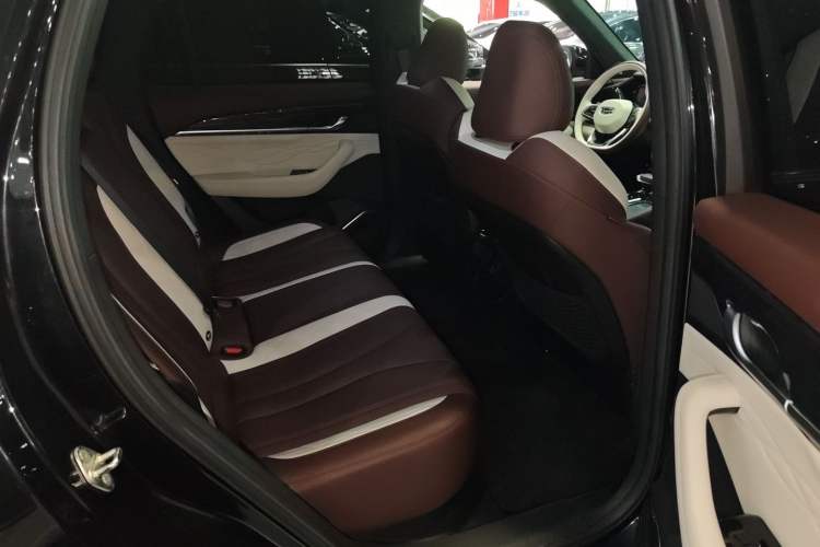 Used Geely Auto Monjaro L 2021 2.0TD DCT EVO Two-Wheel Drive Smart Luxury Version Interior 3