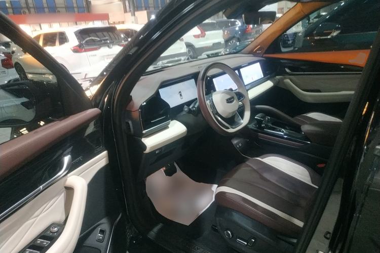 Used Geely Auto Monjaro L 2021 2.0TD High-Power Automatic All-Wheel-Drive Flagship Version Interior 3