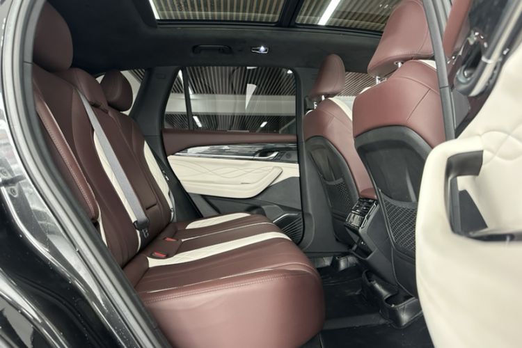 Used Geely Auto Monjaro L 2021 2.0TD DCT EVO Two-Wheel Drive Smart Luxury Version Interior 4