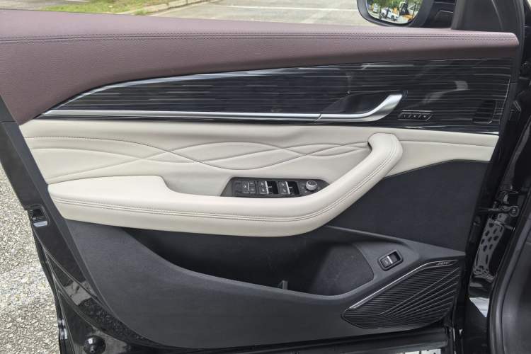 Used Geely Auto Monjaro L 2021 2.0TD DCT EVO Two-Wheel Drive Smart Luxury Version Interior 5