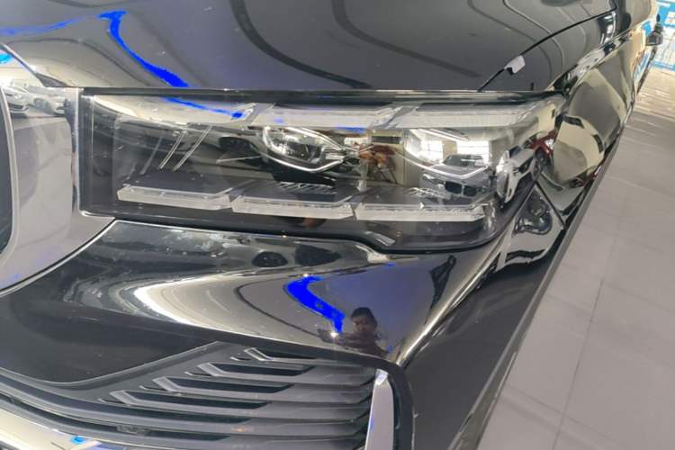 Used Geely Auto Monjaro L 2021 2.0TD DCT EVO Two-Wheel Drive Smart Luxury Version Left Front Headlight