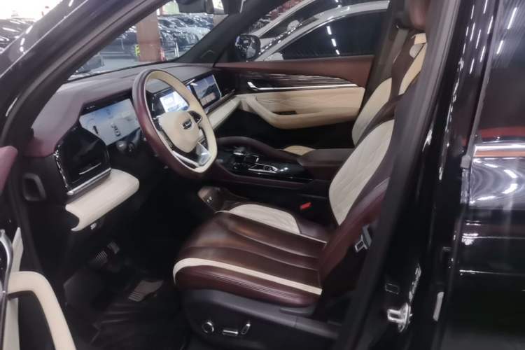 Used Geely Auto Monjaro L 2021 2.0TD DCT EVO Two-Wheel Drive Prestige Version Left Front Seat