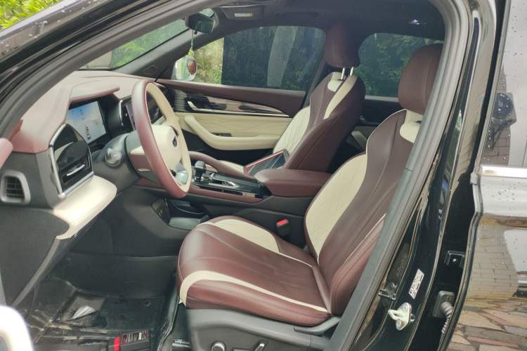 Used Geely Auto Monjaro L 2021 2.0TD DCT EVO Two-Wheel Drive Prestige Version Left Front Seat