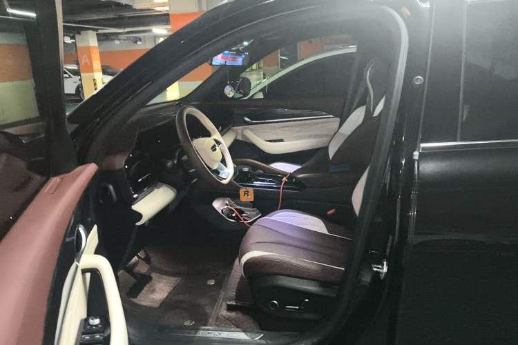 Used Geely Auto Monjaro L 2021 2.0TD DCT EVO Two-Wheel Drive Prestige Version Left Front Seat