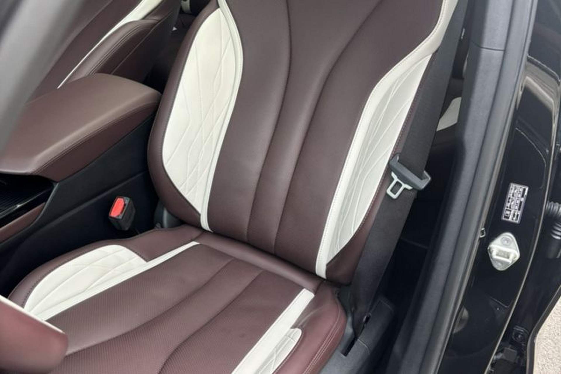 Used Geely Auto Monjaro L 2021 2.0TD DCT EVO Two-Wheel Drive Prestige Version Left Front Seat