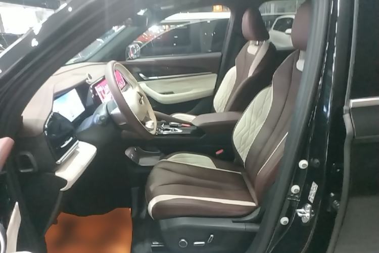 Used Geely Auto Monjaro L 2021 2.0TD DCT EVO Two-Wheel Drive Prestige Version Left Front Seat
