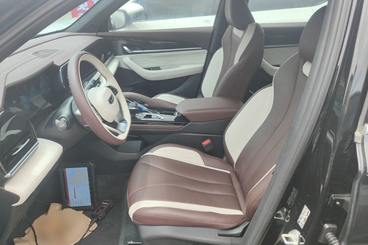 Used Geely Auto Monjaro L 2021 2.0TD DCT EVO Two-Wheel Drive Prestige Version Left Front Seat