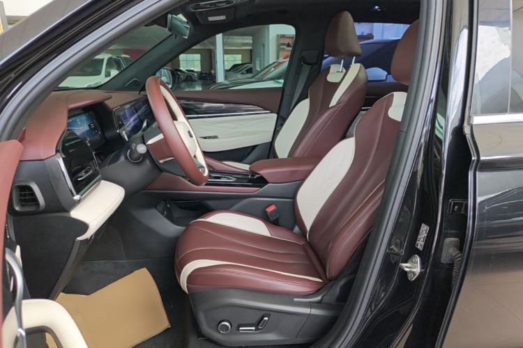 Used Geely Auto Monjaro L 2021 2.0TD DCT EVO Two-Wheel Drive Prestige Version Left Front Seat