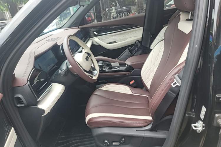 Used Geely Auto Monjaro L 2021 2.0TD DCT EVO Two-Wheel Drive Prestige Version Left Front Seat