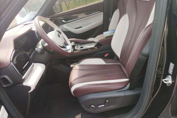 Used Geely Auto Monjaro L 2021 2.0TD DCT EVO Two-Wheel Drive Prestige Version Left Front Seat