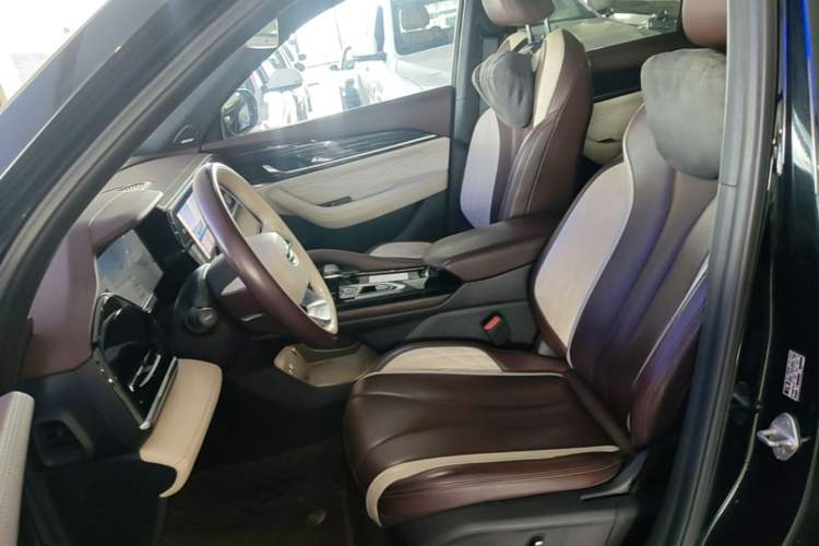 Used Geely Auto Monjaro L 2021 2.0TD DCT EVO Two-Wheel Drive Smart Luxury Version Left Front Seat