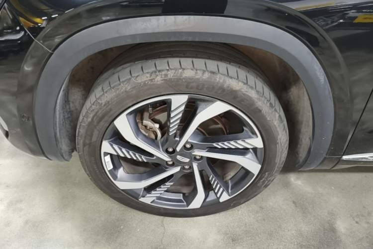 Used Geely Auto Monjaro L 2021 2.0TD DCT EVO Two-Wheel Drive Smart Luxury Version Left Front Wheel Hub