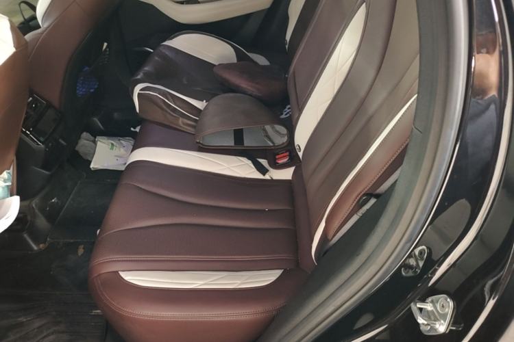 Used Geely Auto Monjaro L 2021 2.0TD DCT EVO Two-Wheel Drive Smart Luxury Version Left Rear Seat