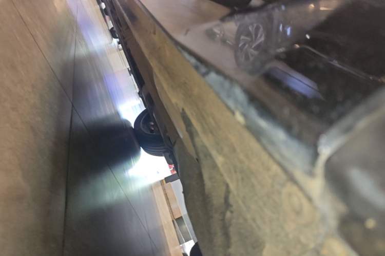 Used Geely Auto Monjaro L 2021 2.0TD DCT EVO Two-Wheel Drive Smart Luxury Version Left Side Sill