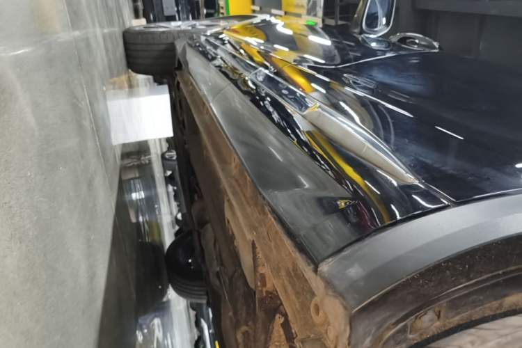 Used Geely Auto Monjaro L 2021 2.0TD DCT EVO Two-Wheel Drive Smart Luxury Version Left Side Sill