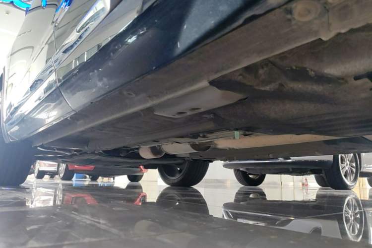 Used Geely Auto Monjaro L 2021 2.0TD DCT EVO Two-Wheel Drive Smart Luxury Version Left Side Sill
