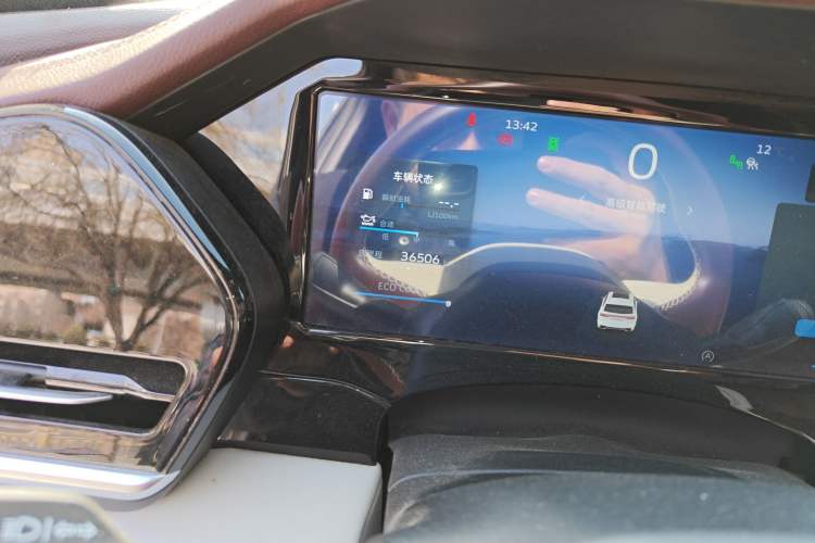 Used Geely Auto Monjaro L 2021 2.0TD DCT EVO Two-Wheel-Drive Flagship Version Odometer Close Up