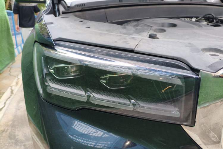 Used Geely Auto Monjaro L 2021 2.0TD High-Power Automatic All-Wheel-Drive Flagship Version Right Front Headlight