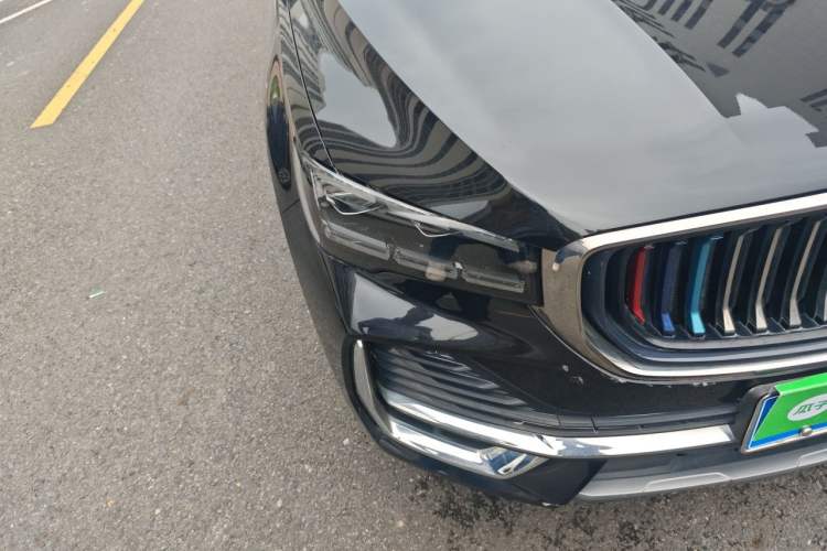 Used Geely Auto Monjaro L 2021 2.0TD DCT EVO Two-Wheel Drive Smart Luxury Version Right Front Headlight