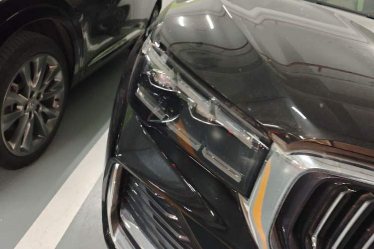 Used Geely Auto Monjaro L 2021 2.0TD DCT EVO Two-Wheel Drive Smart Luxury Version Right Front Headlight