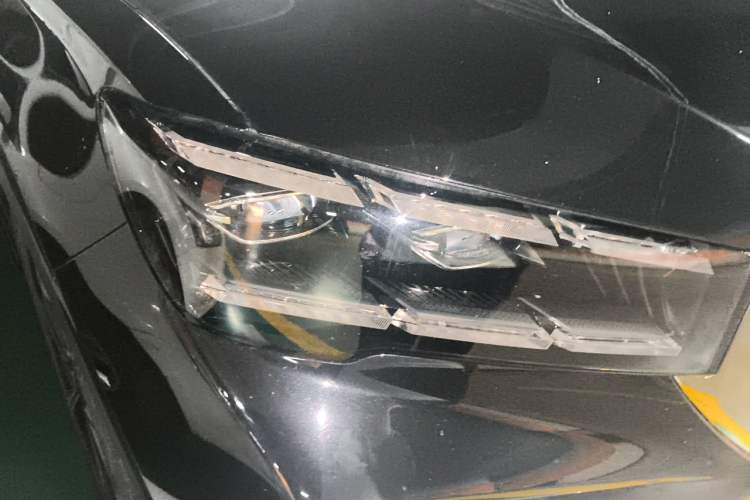 Used Geely Auto Monjaro L 2021 2.0TD DCT EVO Two-Wheel Drive Prestige Version Right Front Headlight