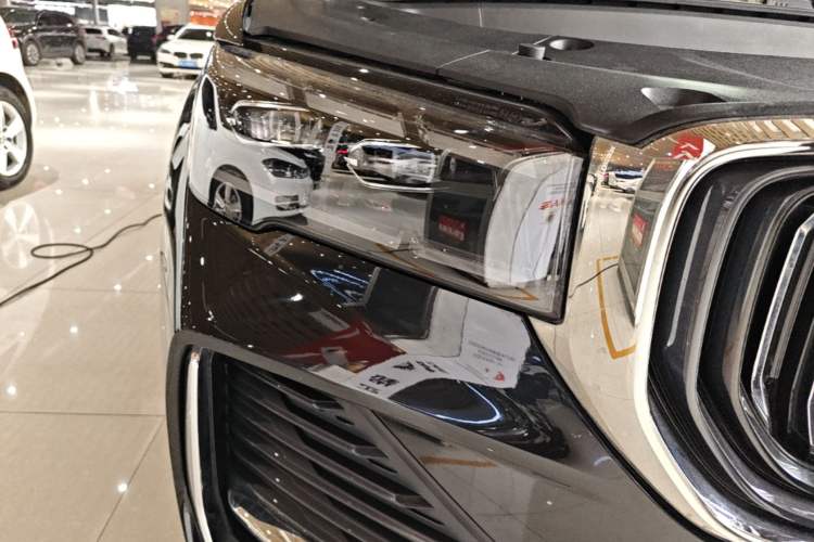 Used Geely Auto Monjaro L 2021 2.0TD High-Power Automatic All-Wheel-Drive Flagship Version Right Front Headlight