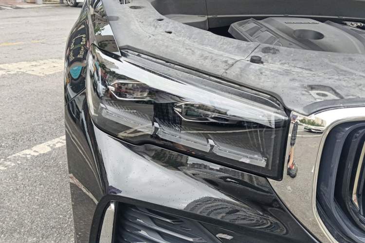Used Geely Auto Monjaro L 2021 2.0TD DCT EVO Two-Wheel Drive Smart Luxury Version Right Front Headlight