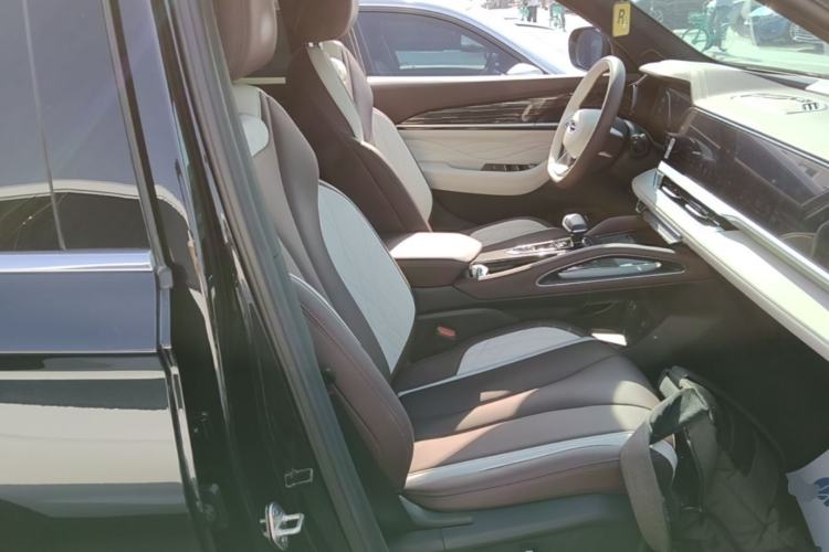 Used Geely Auto Monjaro L 2021 2.0TD High-Power Automatic All-Wheel-Drive Flagship Version Right Front Seat