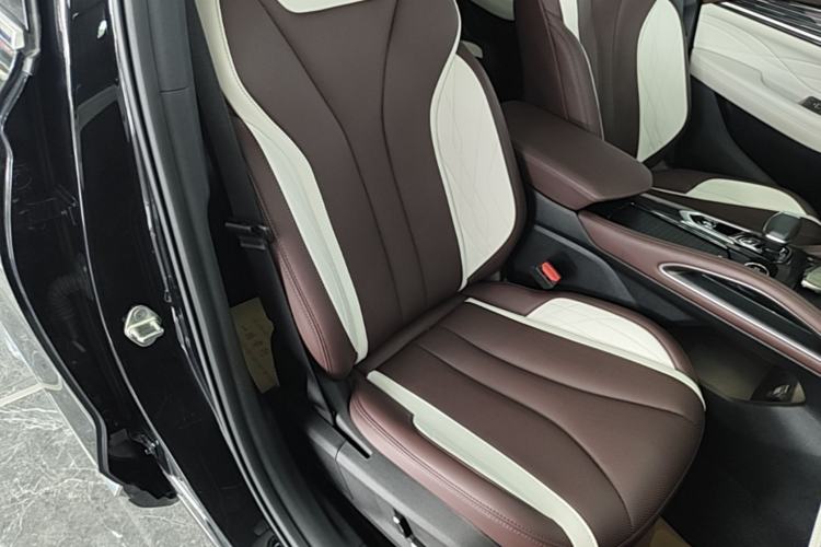 Used Geely Auto Monjaro L 2021 2.0TD DCT EVO Two-Wheel-Drive Flagship Version Right Front Seat