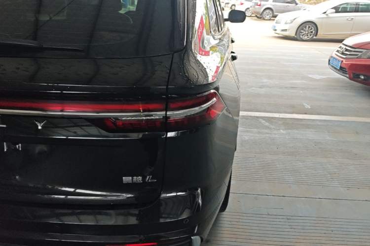 Used Geely Auto Monjaro L 2021 2.0TD DCT EVO Two-Wheel Drive Prestige Version Right Rear Taillight