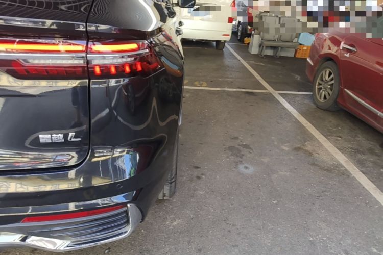Used Geely Auto Monjaro L 2021 2.0TD DCT EVO Two-Wheel Drive Prestige Version Right Rear Taillight