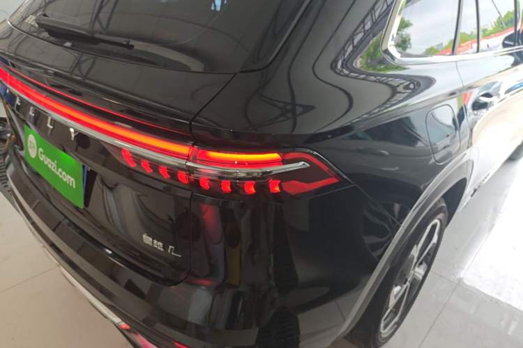 Used Geely Auto Monjaro L 2021 2.0TD DCT EVO Two-Wheel Drive Prestige Version Right Rear Taillight