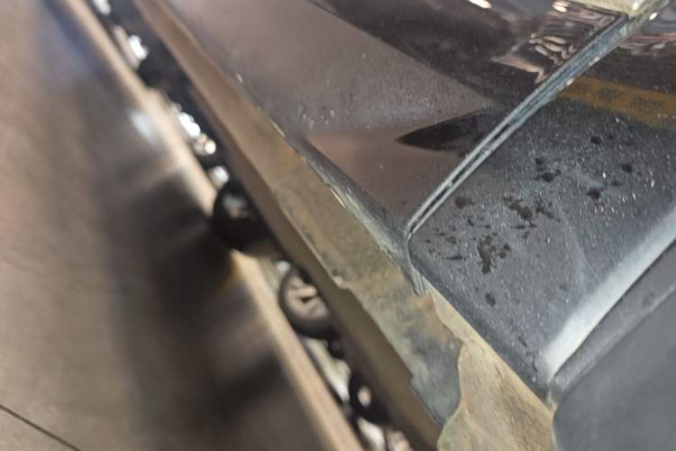 Used Geely Auto Monjaro L 2021 2.0TD DCT EVO Two-Wheel Drive Smart Luxury Version Right Side Sill