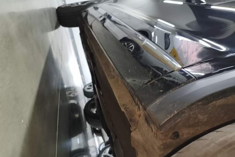 Used Geely Auto Monjaro L 2021 2.0TD DCT EVO Two-Wheel Drive Smart Luxury Version Right Side Sill