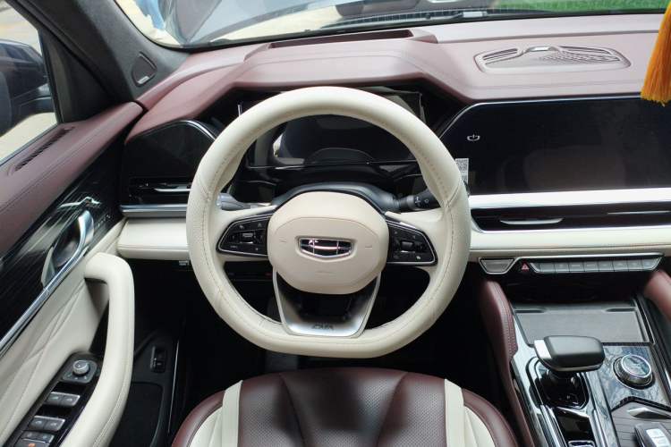 Used Geely Auto Monjaro L 2021 2.0TD High-Power Automatic All-Wheel-Drive Flagship Version Steering Wheel