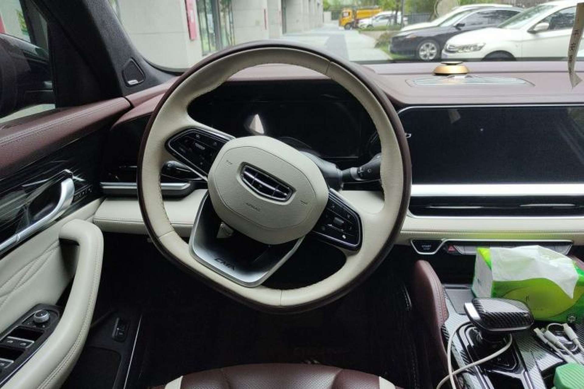 Used Geely Auto Monjaro L 2021 2.0TD DCT EVO Two-Wheel Drive Smart Luxury Version Steering Wheel