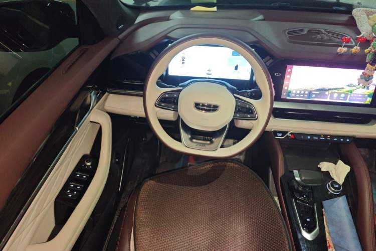 Used Geely Auto Monjaro L 2021 2.0TD DCT EVO Two-Wheel Drive Smart Luxury Version Steering Wheel
