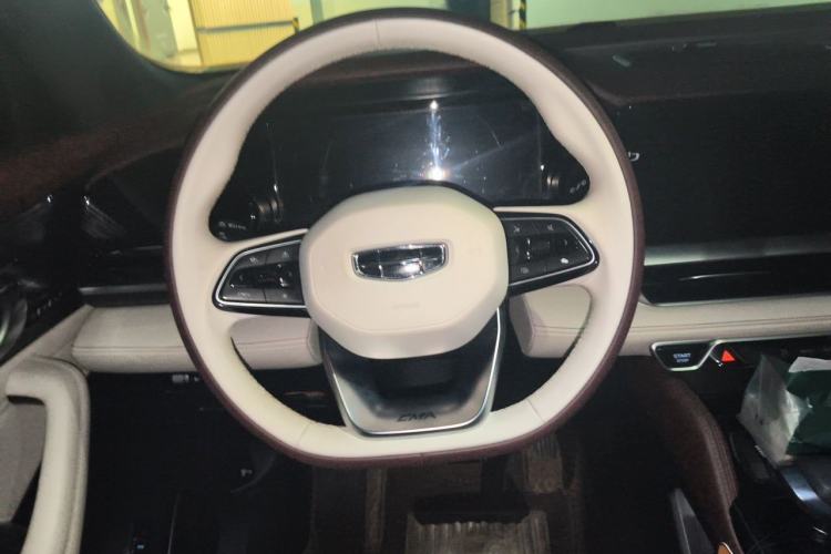 Used Geely Auto Monjaro L 2021 2.0TD DCT EVO Two-Wheel Drive Prestige Version Steering Wheel