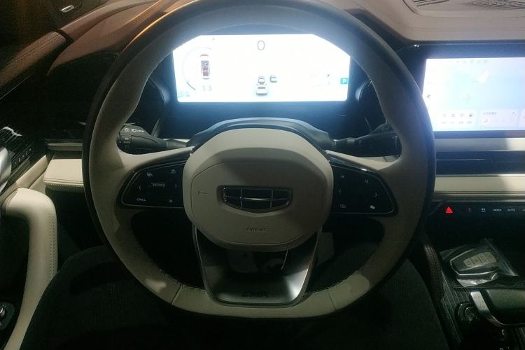 Used Geely Auto Monjaro L 2021 2.0TD High-Power Automatic All-Wheel-Drive Flagship Version Steering Wheel