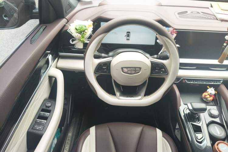 Used Geely Auto Monjaro L 2021 2.0TD DCT EVO Two-Wheel Drive Prestige Version Steering Wheel