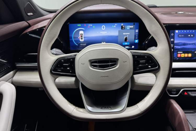 Used Geely Auto Monjaro L 2021 2.0TD DCT EVO Two-Wheel Drive Smart Luxury Version Steering Wheel