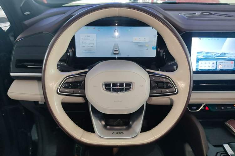 Used Geely Auto Monjaro L 2021 2.0TD DCT EVO Two-Wheel Drive Smart Luxury Version Steering Wheel