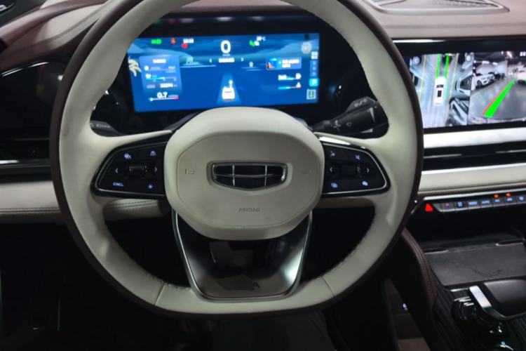 Used Geely Auto Monjaro L 2021 2.0TD High-Power Automatic All-Wheel-Drive Flagship Version Steering Wheel