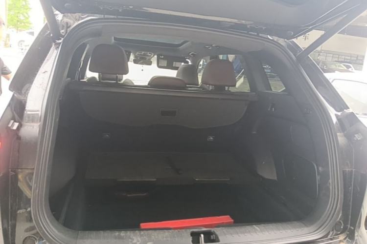 Used Geely Auto Monjaro L 2021 2.0TD DCT EVO Two-Wheel Drive Smart Luxury Version Trunk